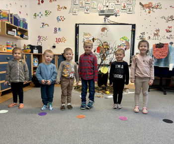 Mesiac úcty k starším v MŠ 10/2025