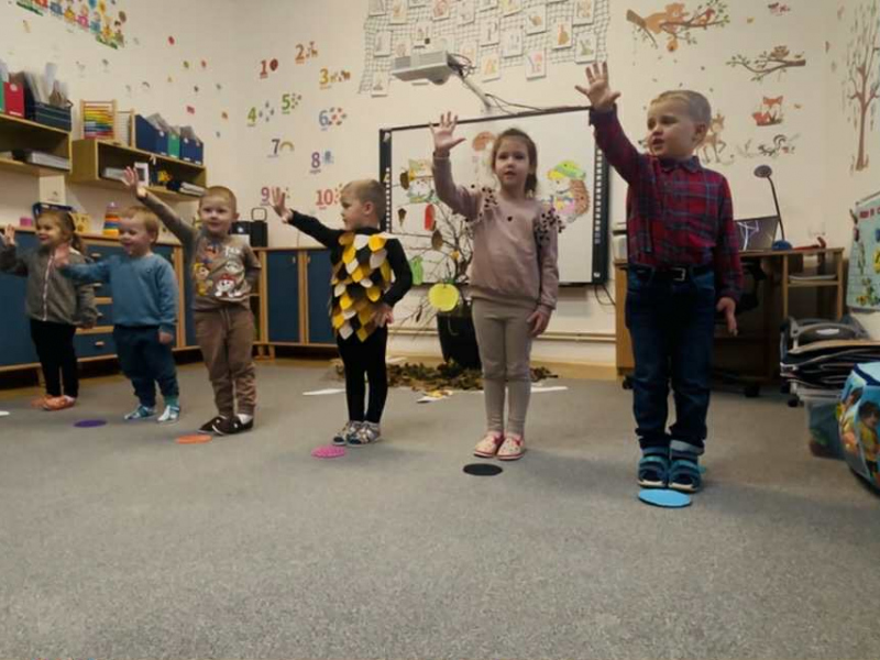 Mesiac úcty k starším v MŠ 10/2025 