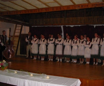 Vystúpenie folklórneho súboru